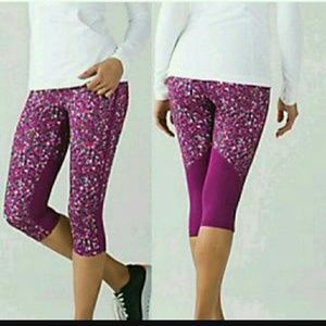 Real Quick Crop Pant.  Purchased NWT but never wore them.  Fit too big.